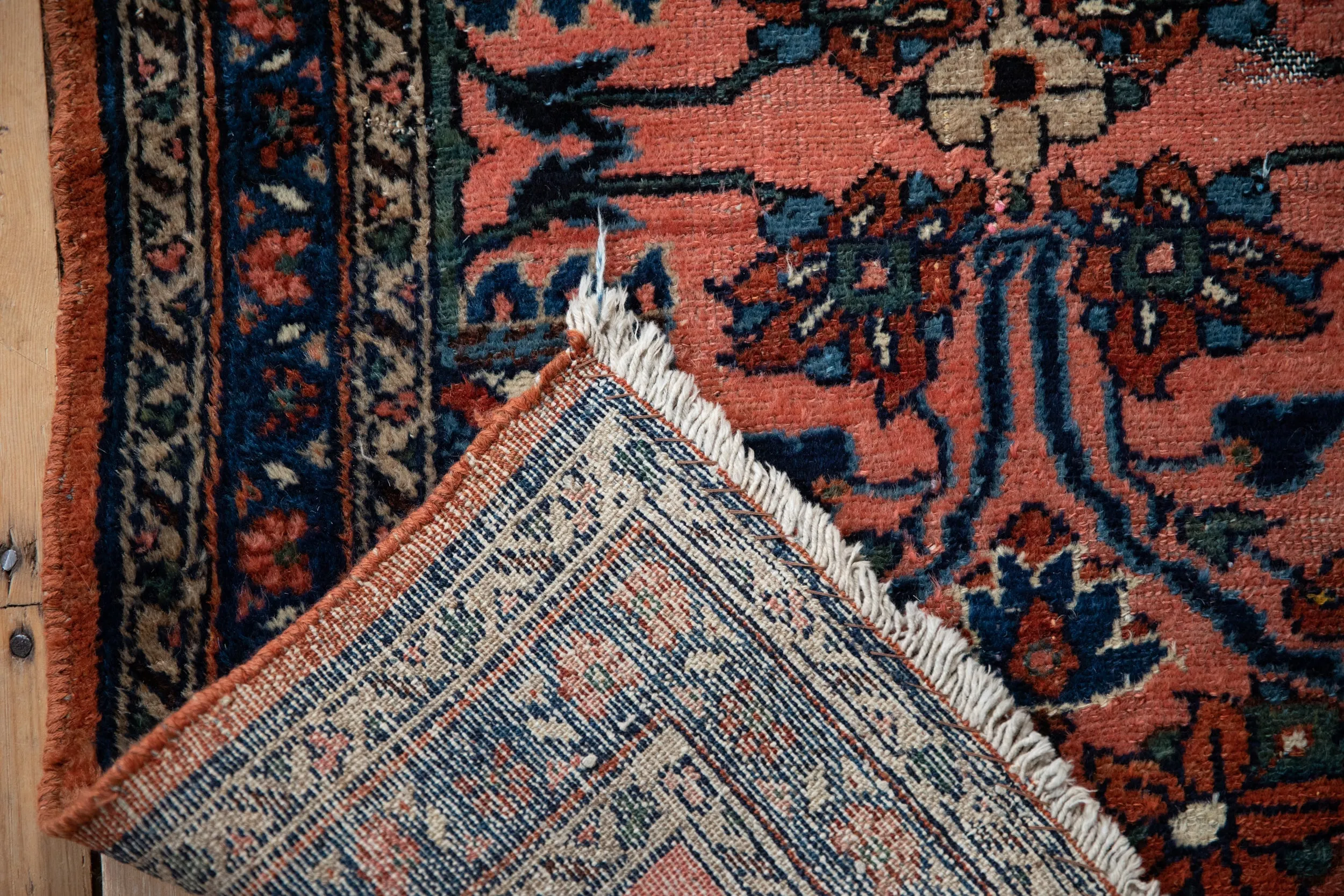 2.5x4 Vintage Lilihan Rug