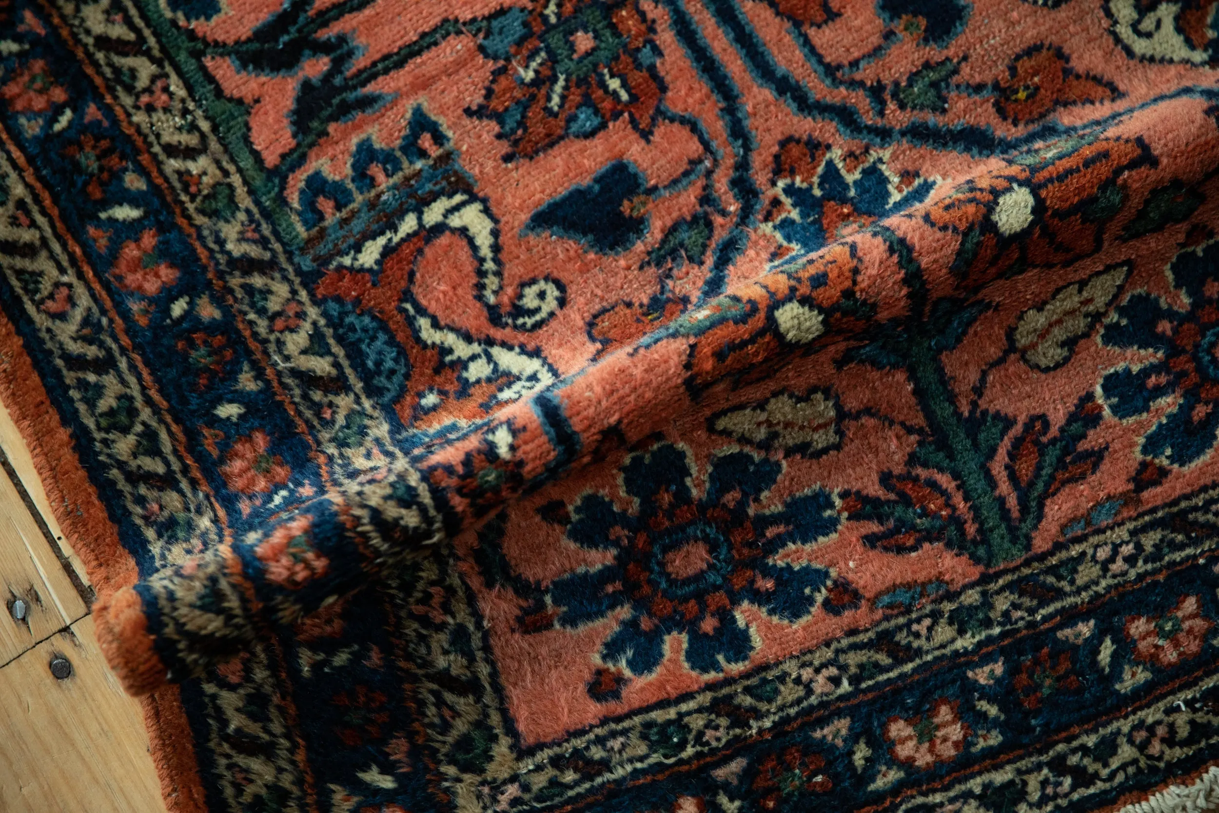 2.5x4 Vintage Lilihan Rug
