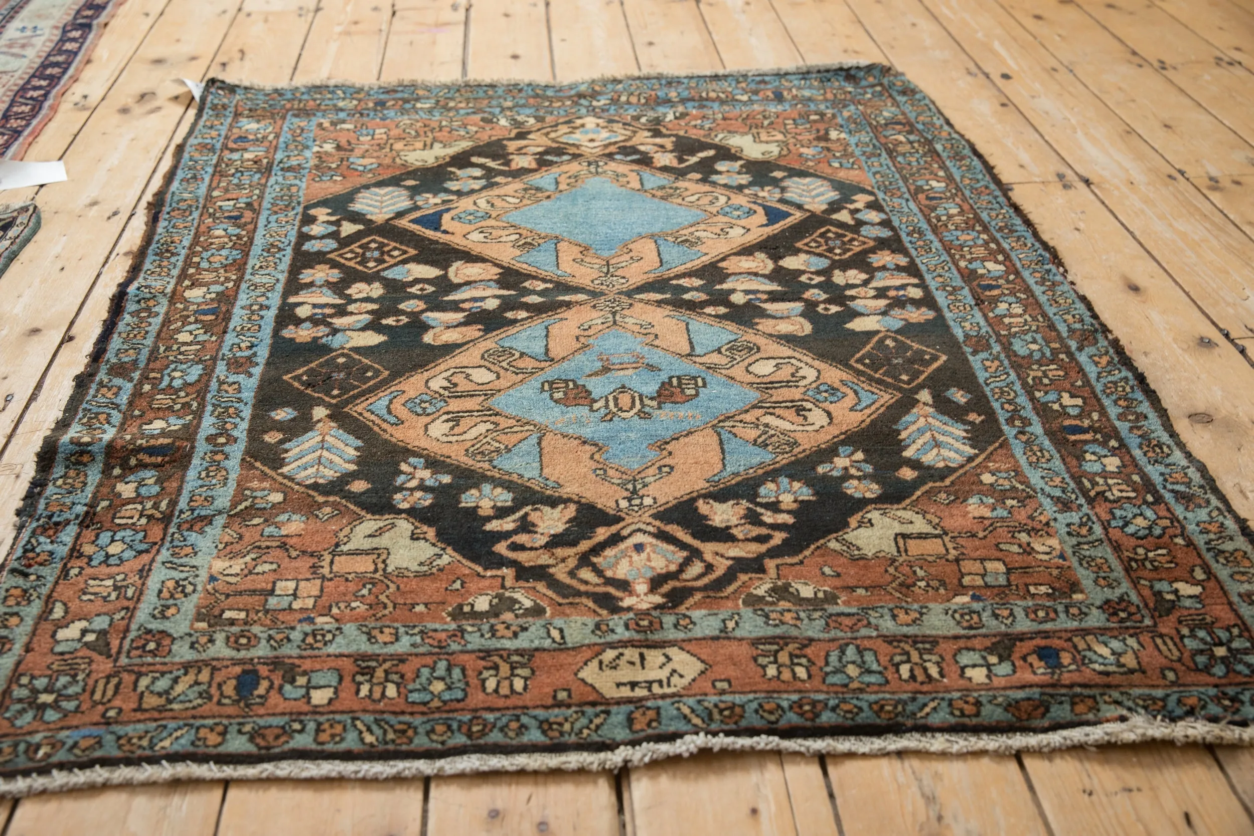 3.5x4.5 Vintage Fine Heriz Square Rug