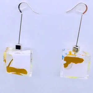 Clear White And Bronze Node Art Cube Earrings.01