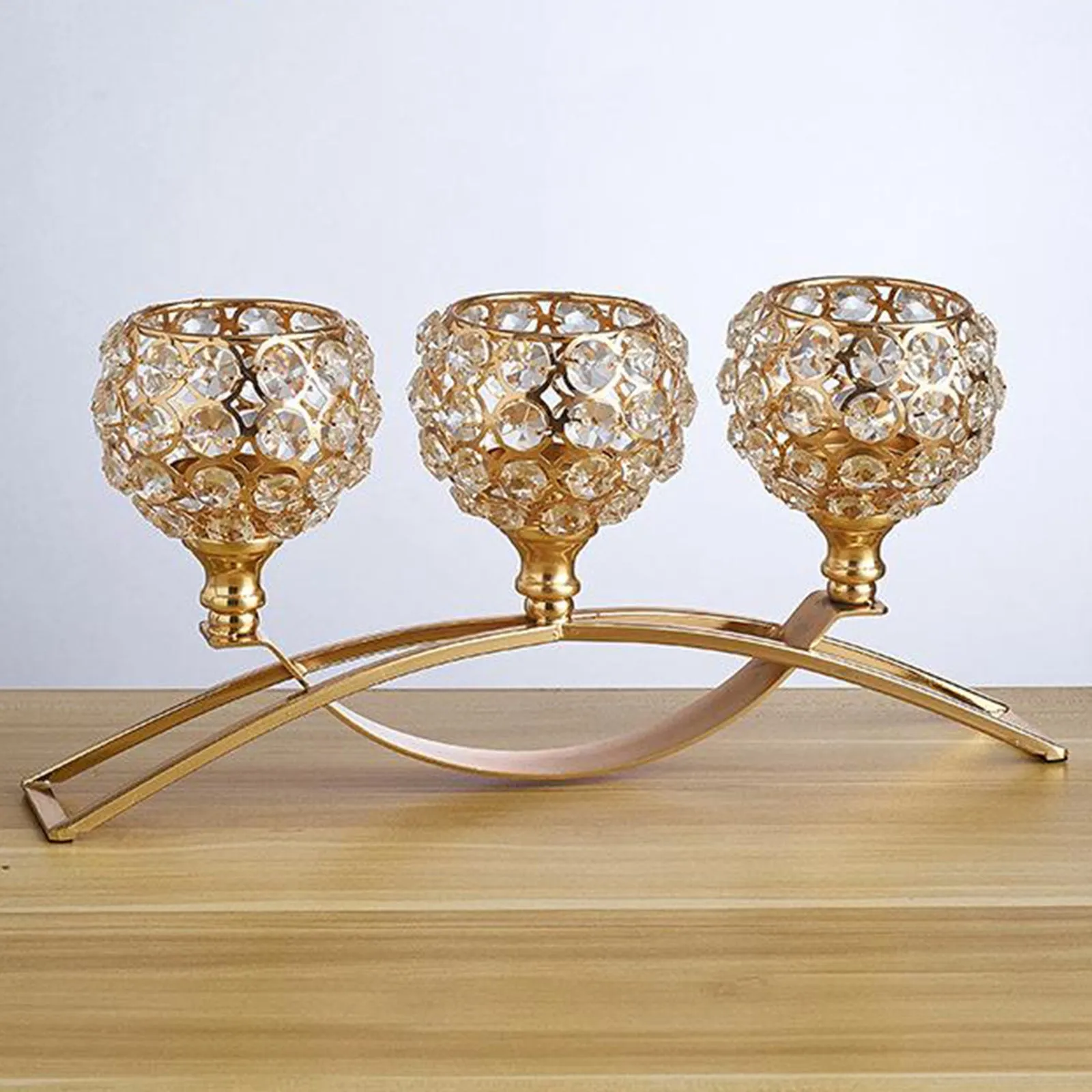 Elegance Crystal Candle Holder – A Touch of Glamour and Sophistication for Your Home