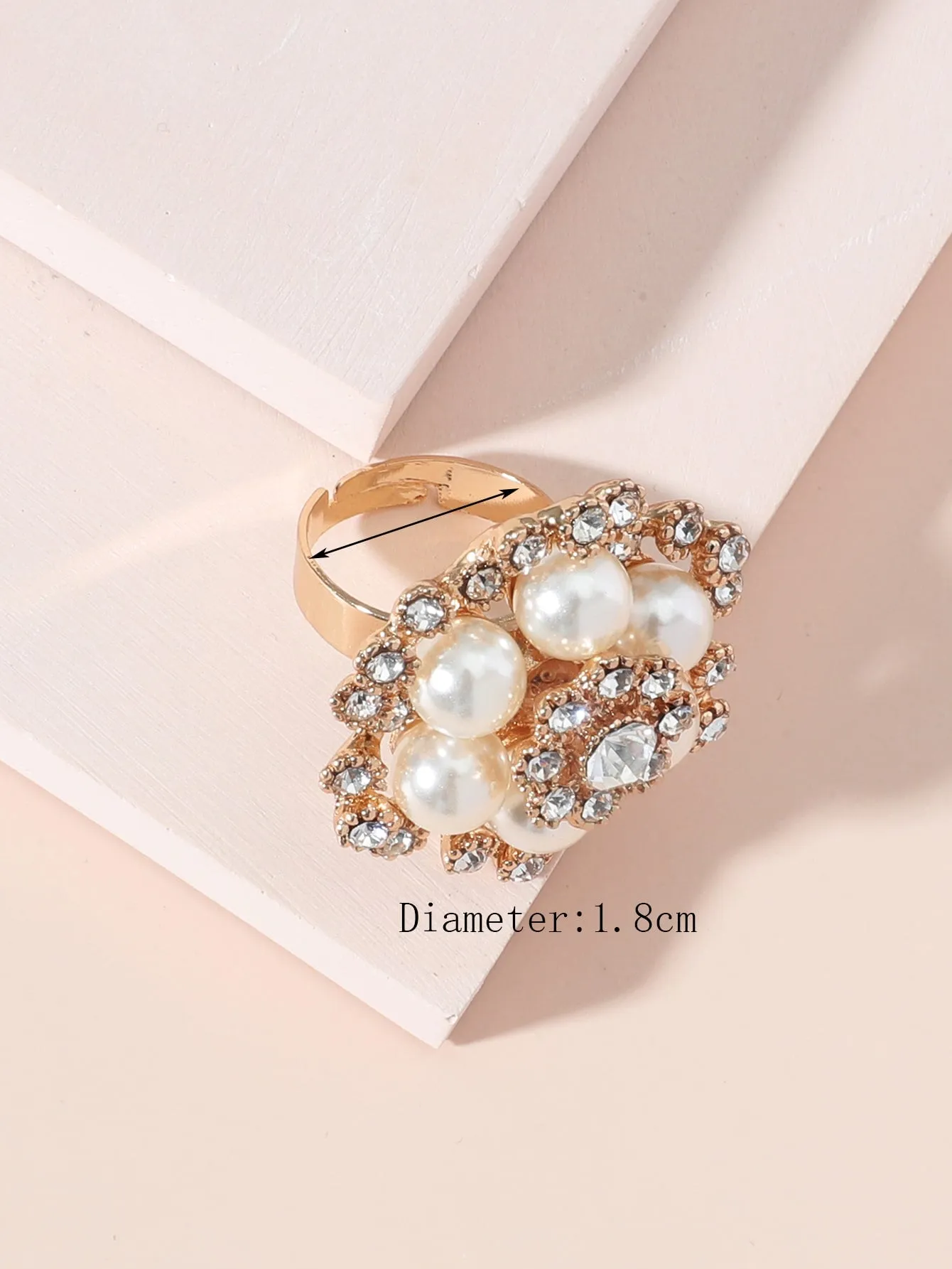 Faux Pearl Flower Decor Ring- FD ⚡
