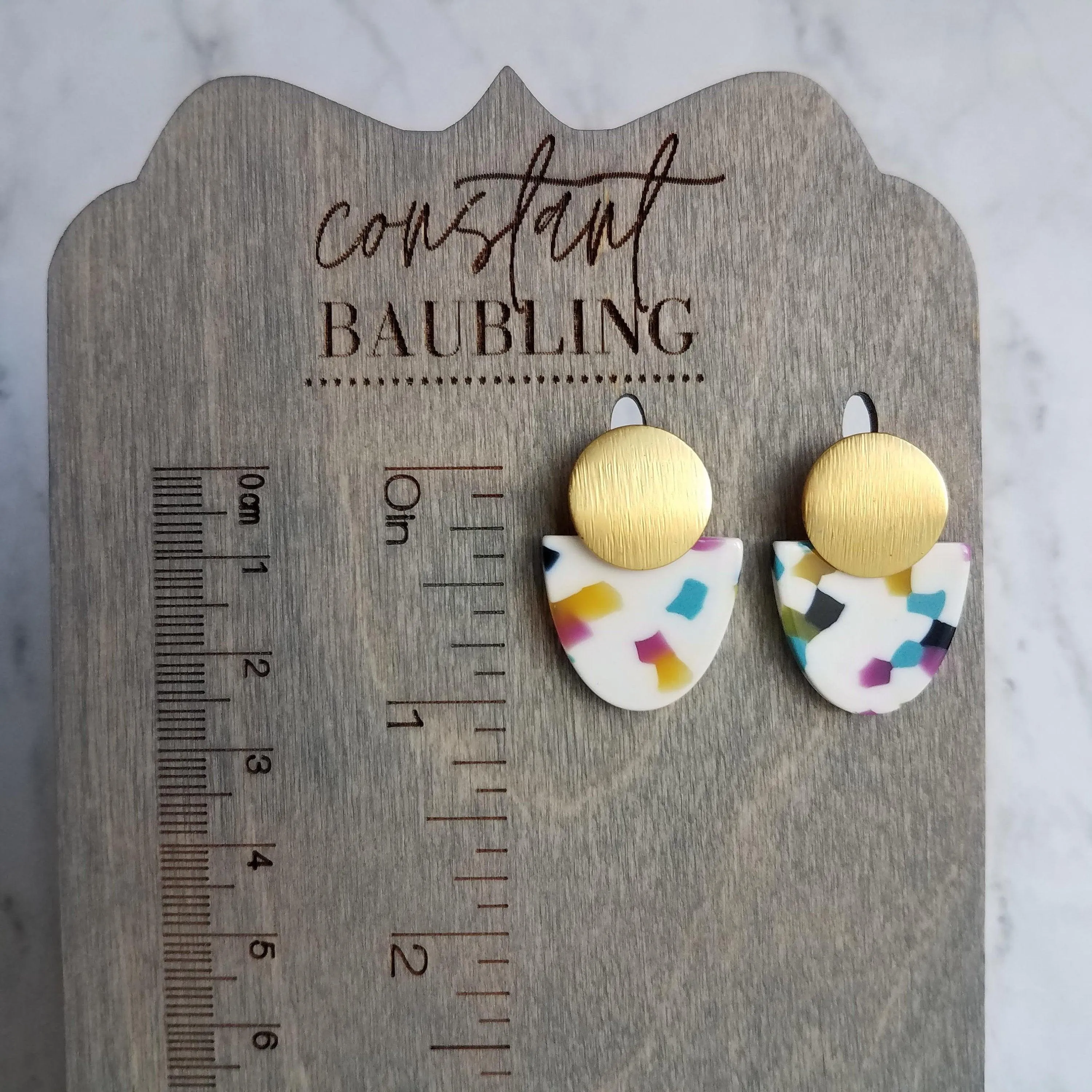 Gold Acrylic Speckled Earrings, 80s earring, retro earring, vintage earring, jelly candy earring, white earring, polka dot semicircle nougat