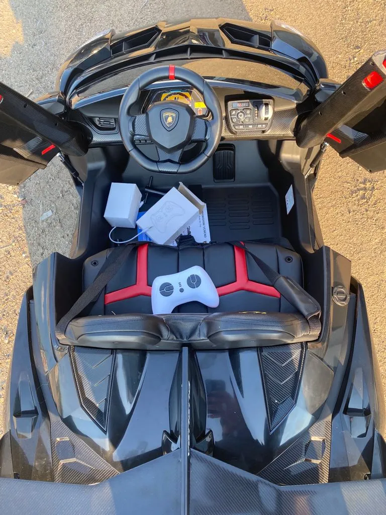 Licensed 2025 Lamborghini Veneno | Upgraded 24V | 4x4 Ride-On 2 Seater | Leather Seats | Rubber Tires | Remote