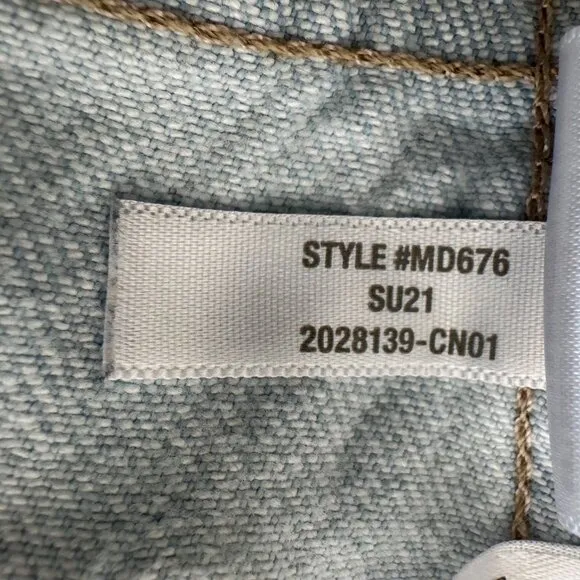Madewell 11&quot; High-Rise Flare Jeans in Hanford Wash: Welt Pocket Edition Size 26