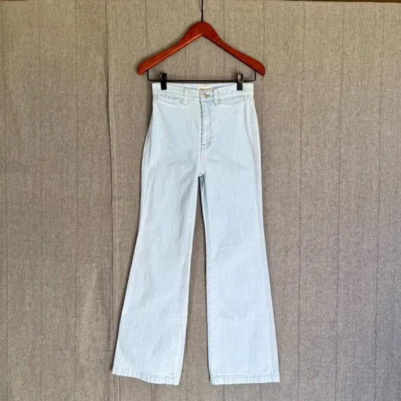 Madewell 11&quot; High-Rise Flare Jeans in Hanford Wash: Welt Pocket Edition Size 26