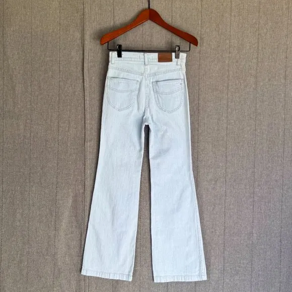 Madewell 11&quot; High-Rise Flare Jeans in Hanford Wash: Welt Pocket Edition Size 26