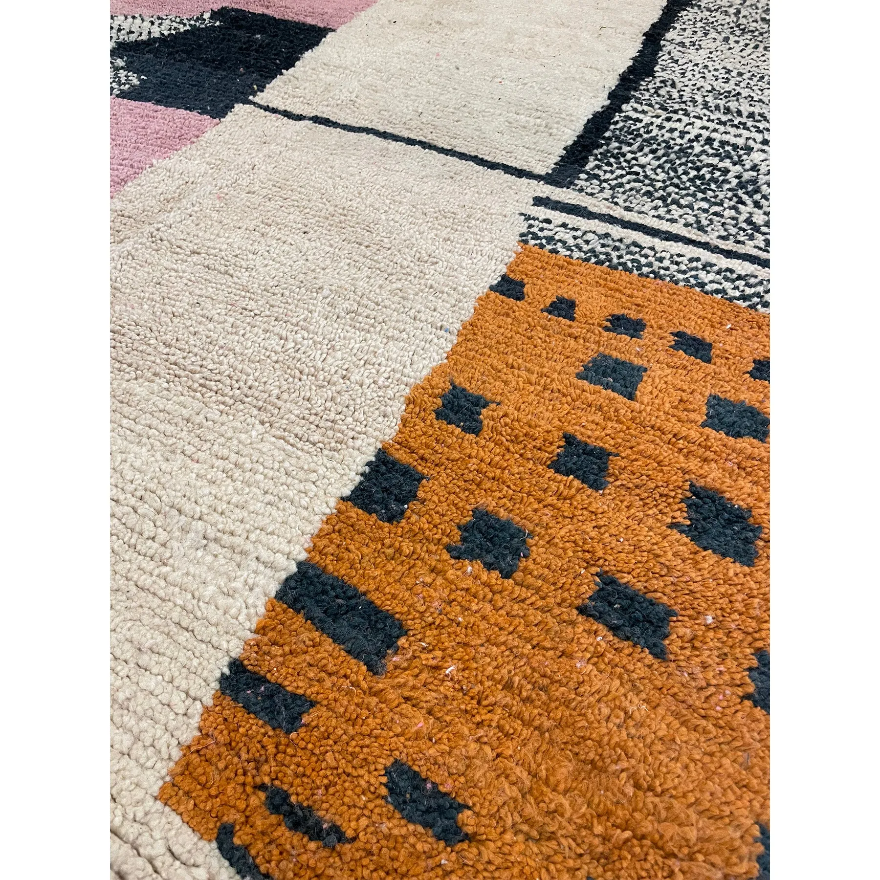 No. 590 | 6' 4" x 9' 8"