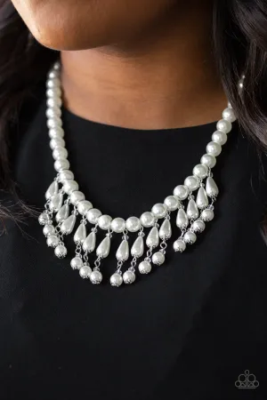 Paparazzi Miss Majestic Necklace White