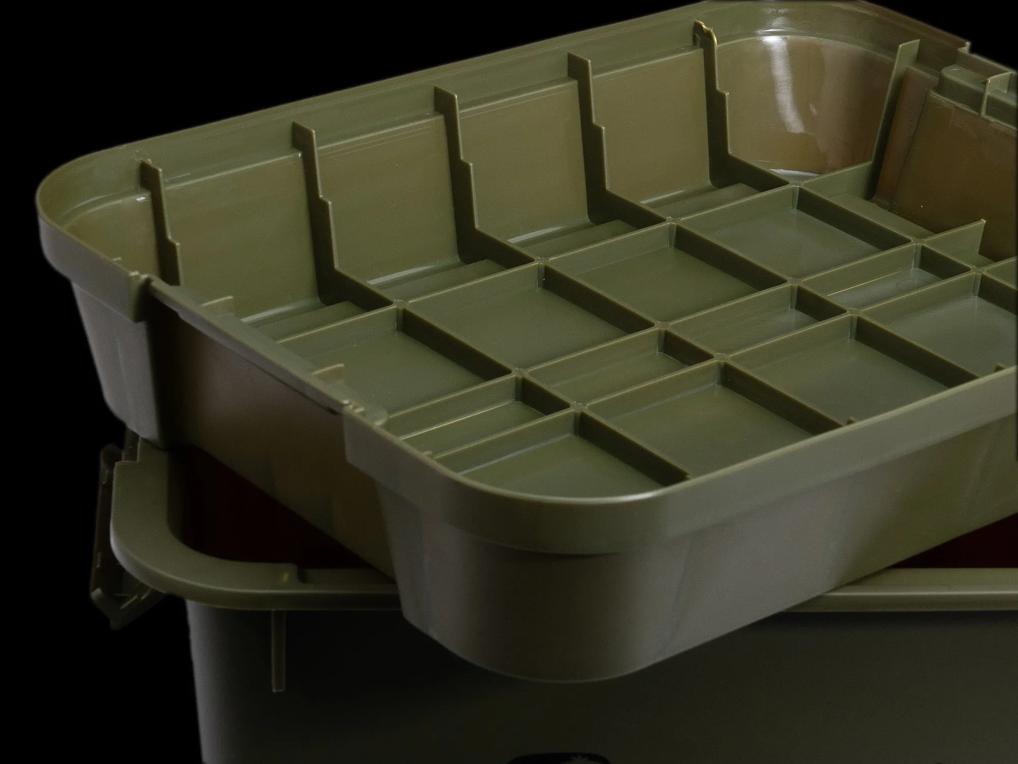 RIDGEMONKEY Armoury Stackable Storage Box 36 Litre