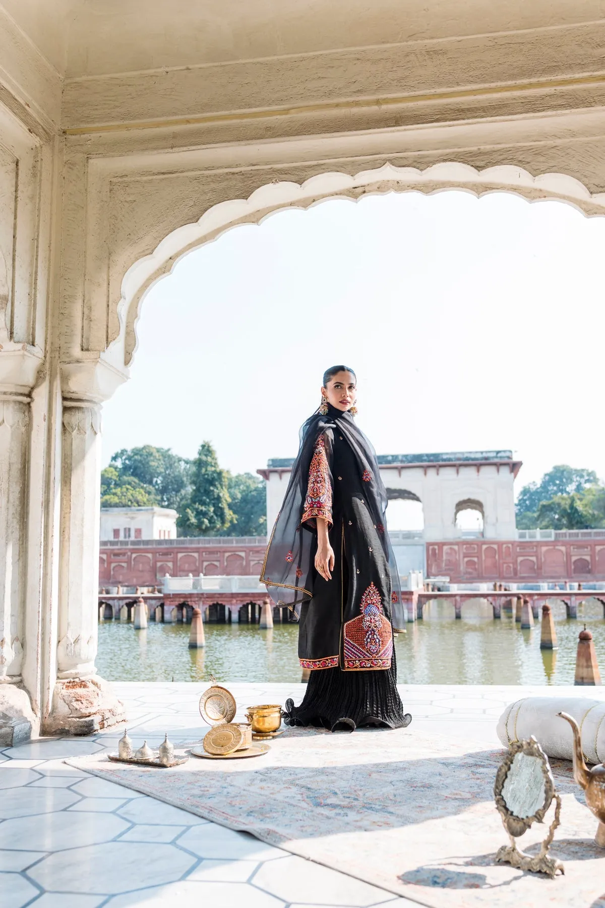 Royal Kameez Trouser Pakistani Black Dress for Wedding