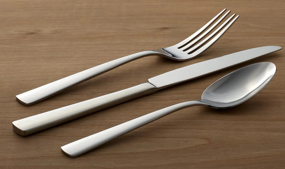 Satin Nocha 20 Piece Everyday Flatware Set