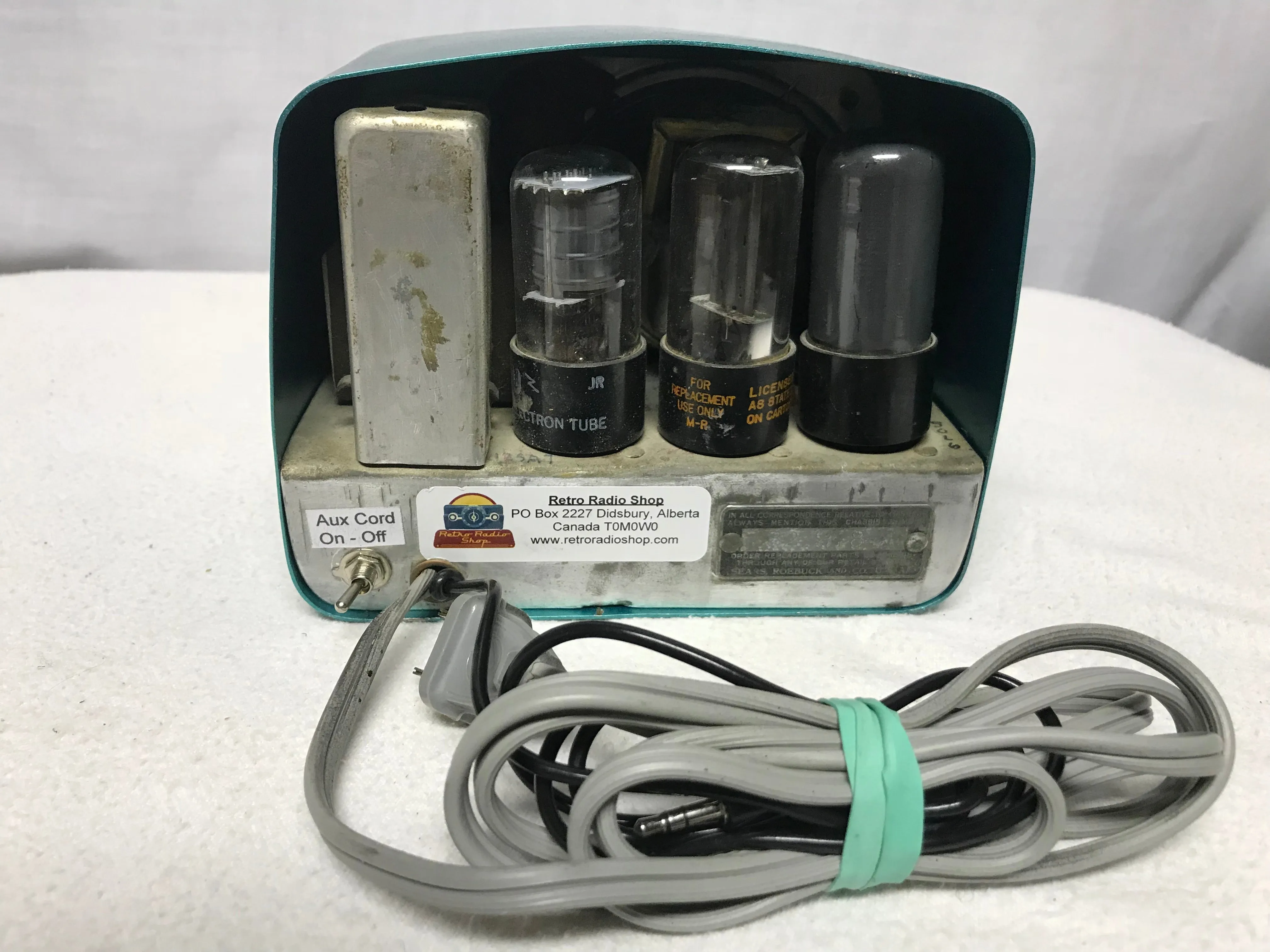 Silvertone  Midget Tube Radio With Bluetooth input.