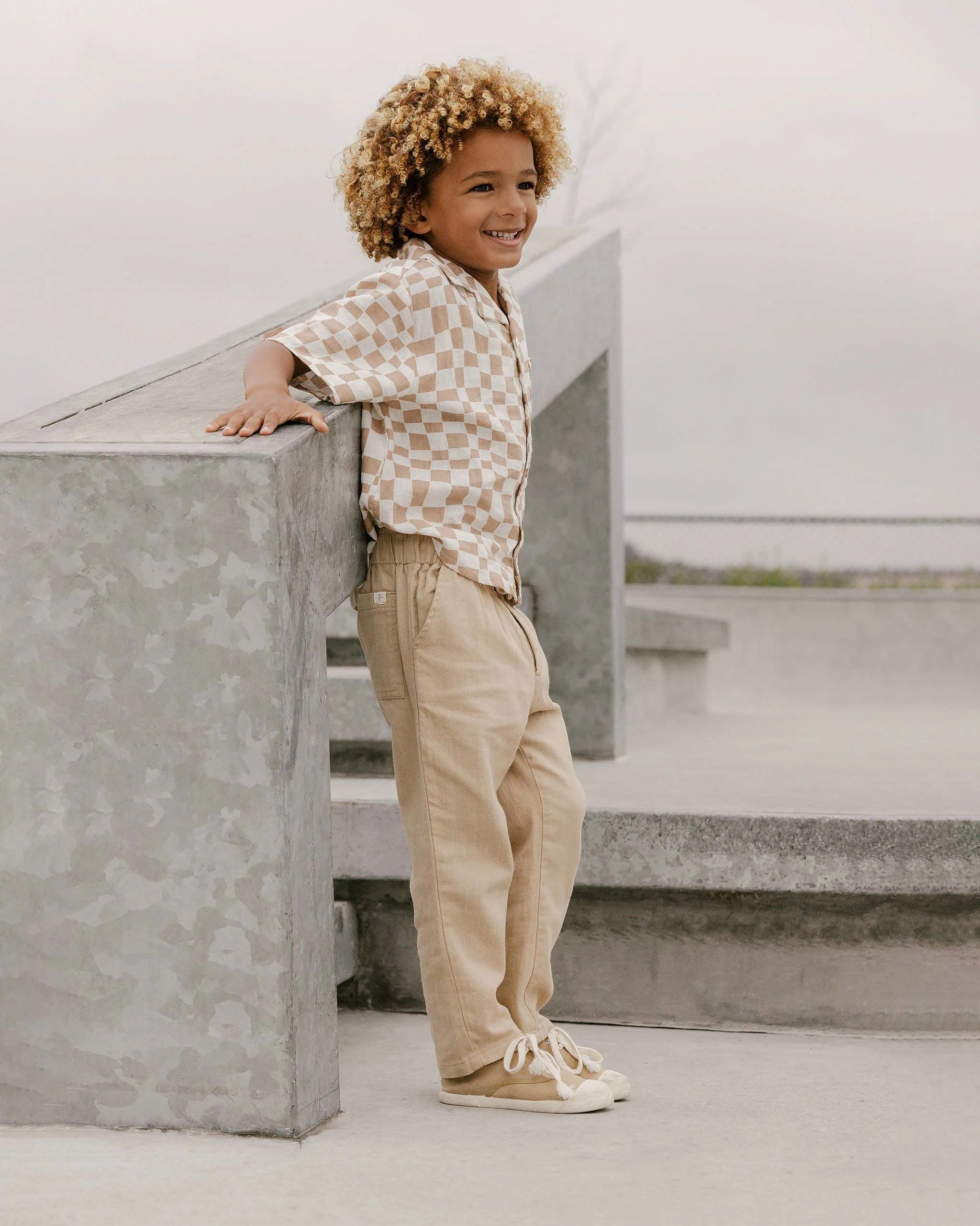 The Lapel Collar Shirt by Rylee   Cru - Sand Check - KIDS