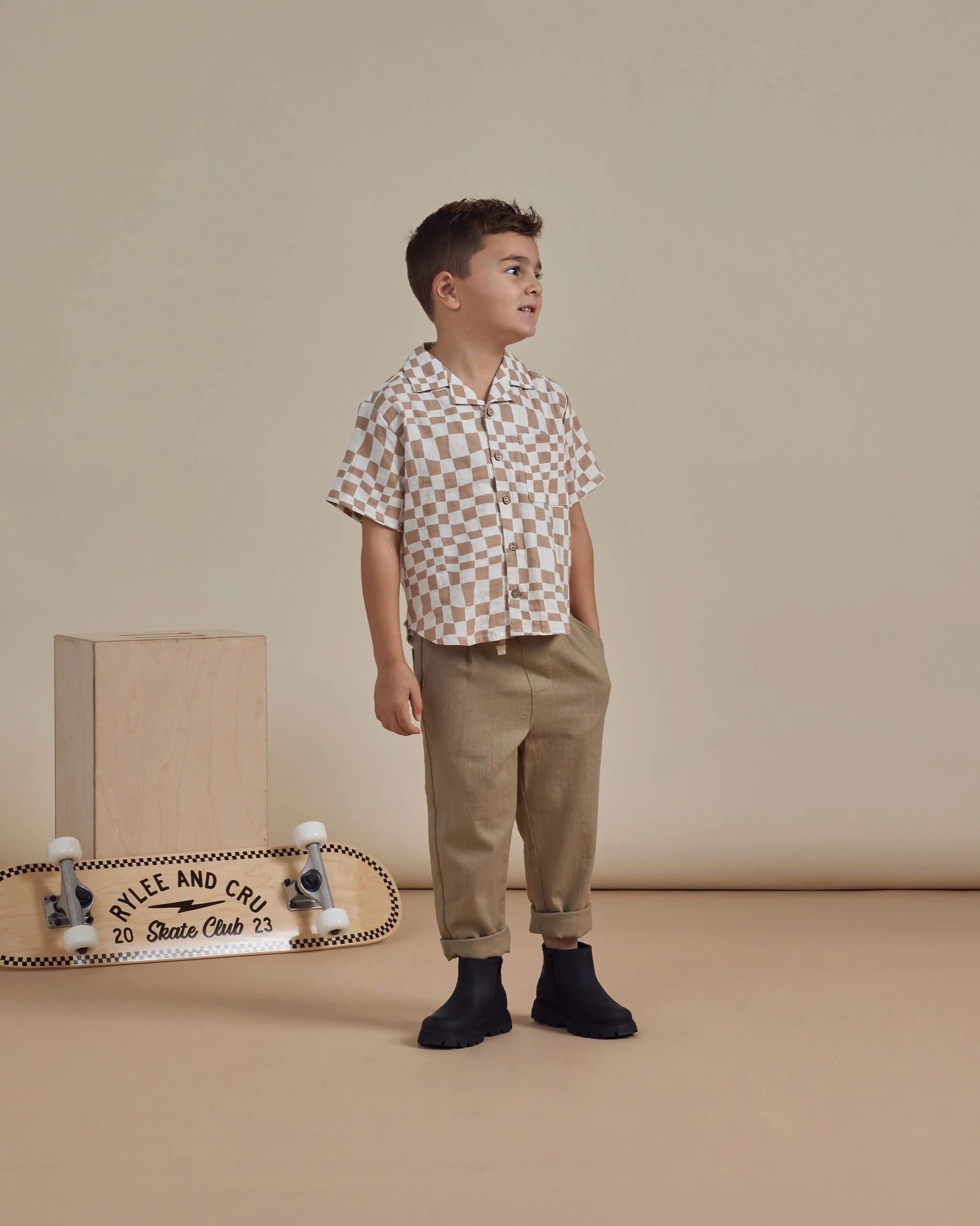 The Lapel Collar Shirt by Rylee   Cru - Sand Check - KIDS