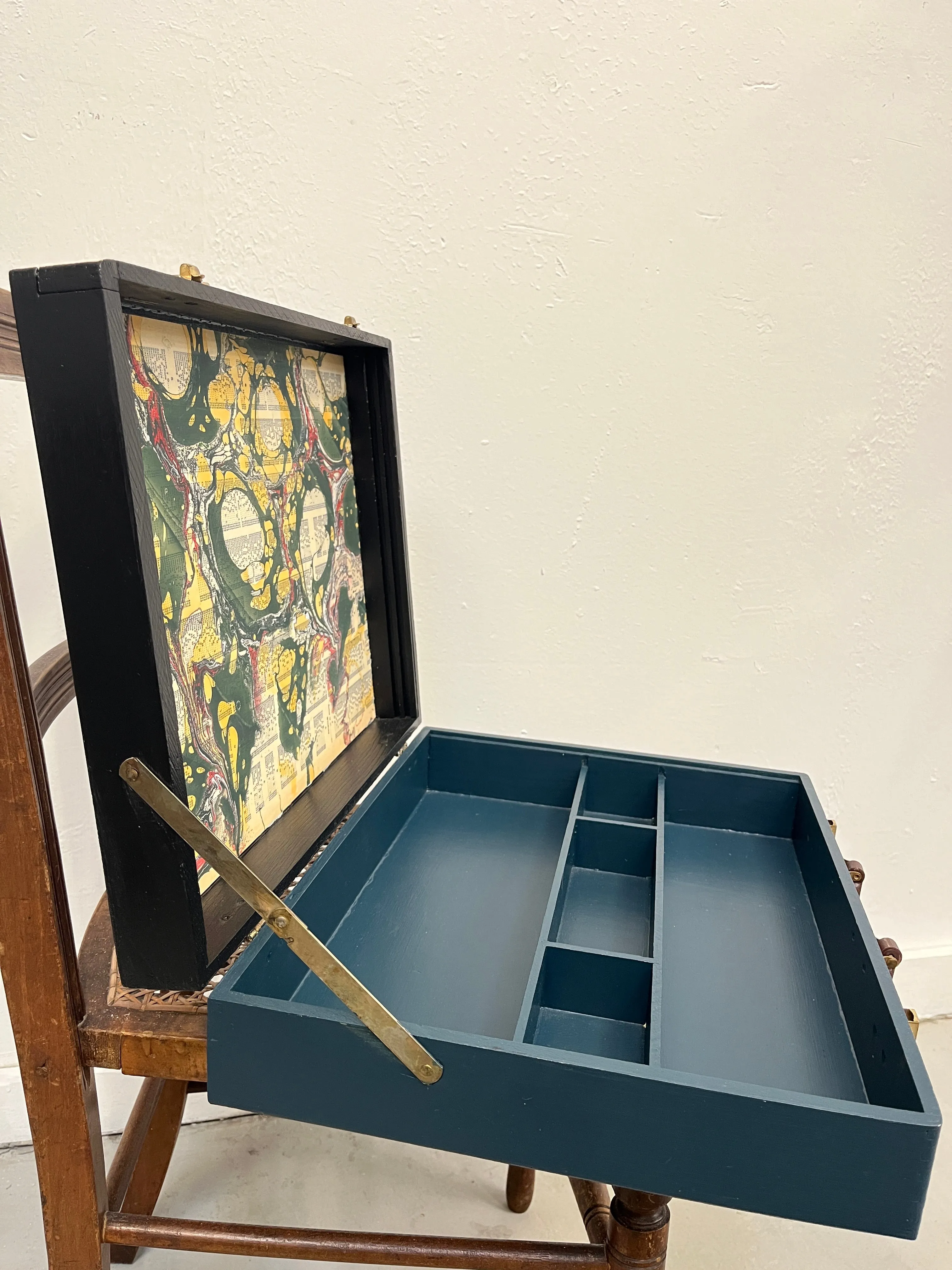 The Pali Customized Vintage Painters Box