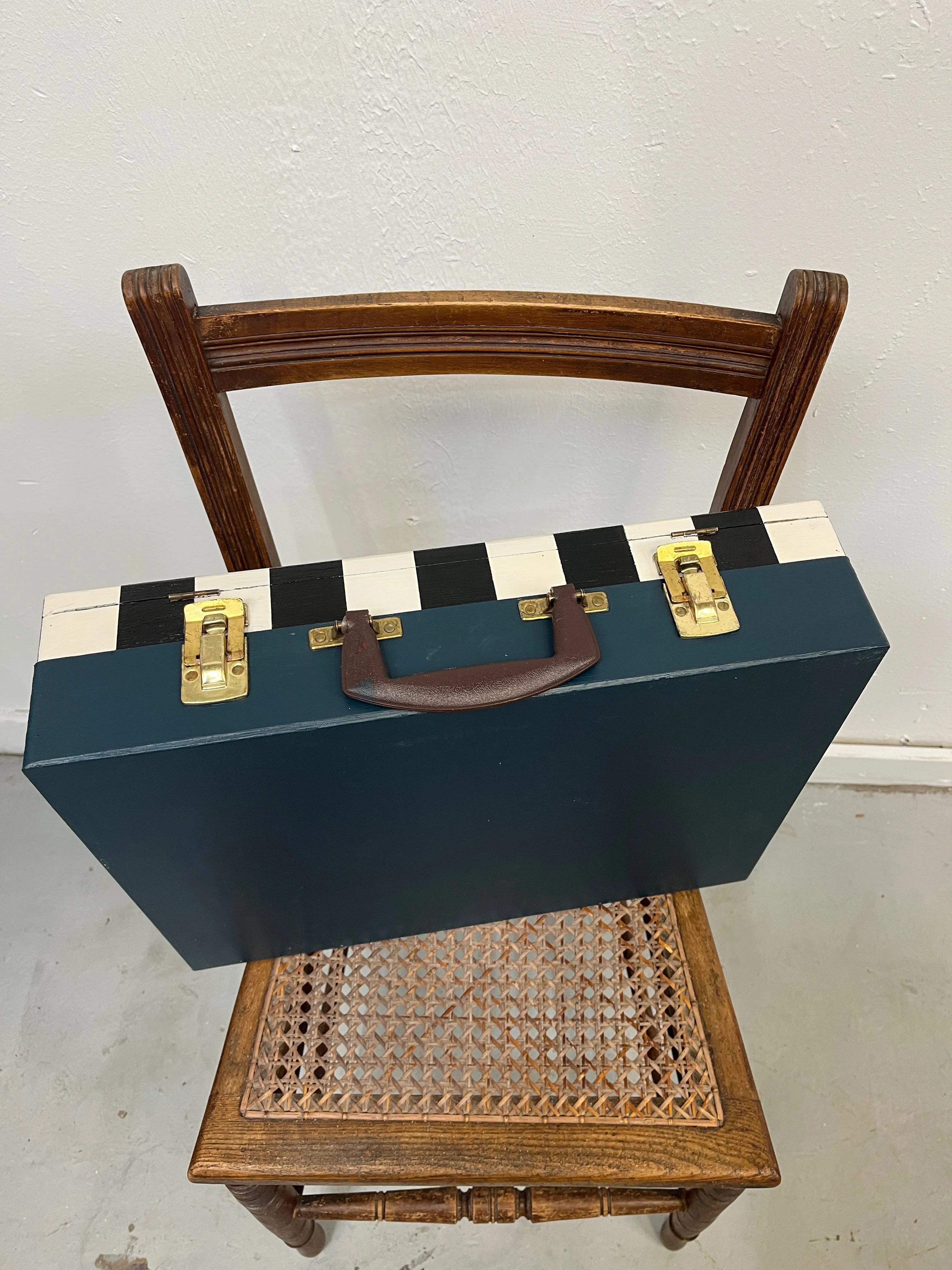 The Pali Customized Vintage Painters Box