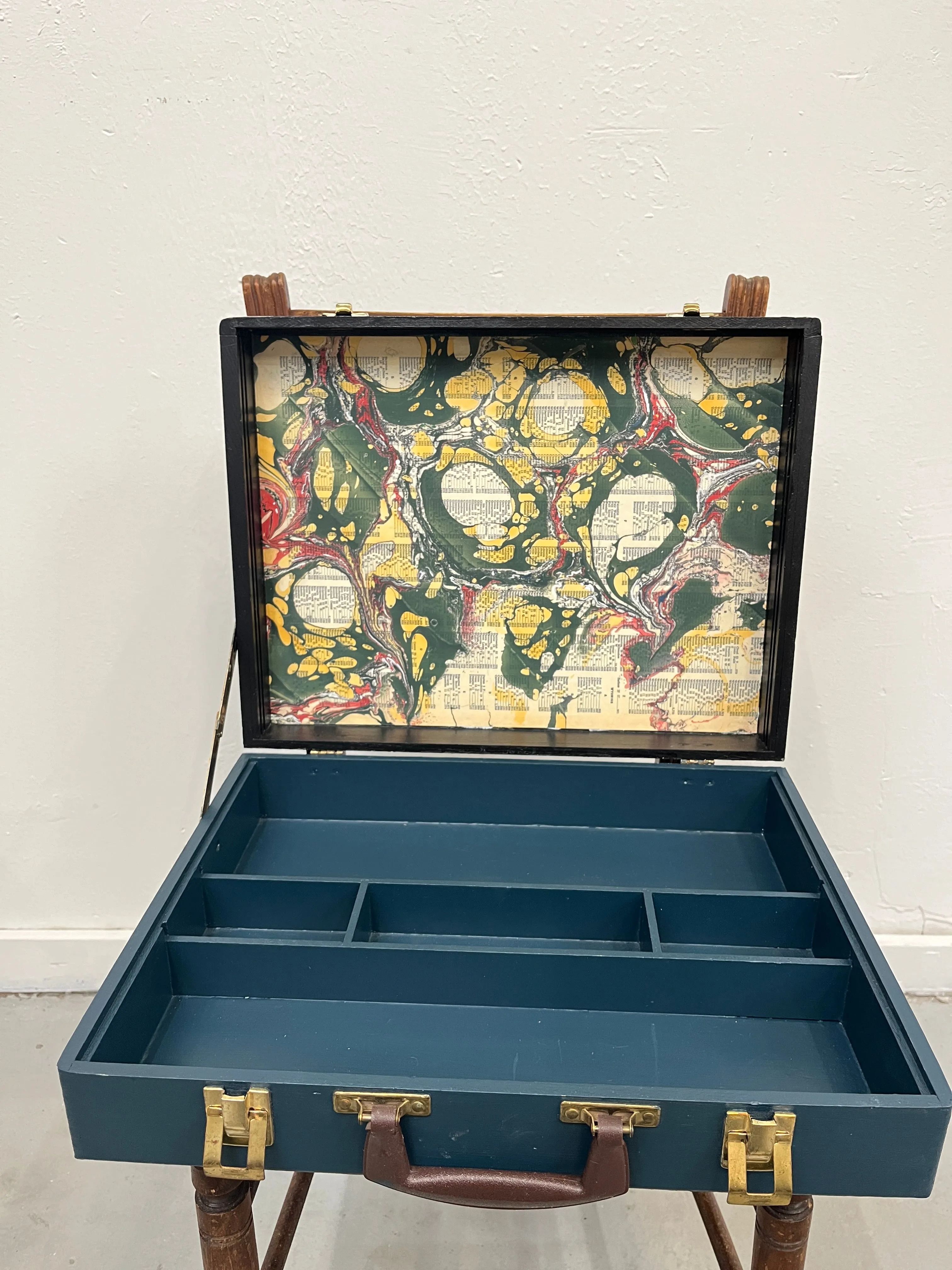 The Pali Customized Vintage Painters Box