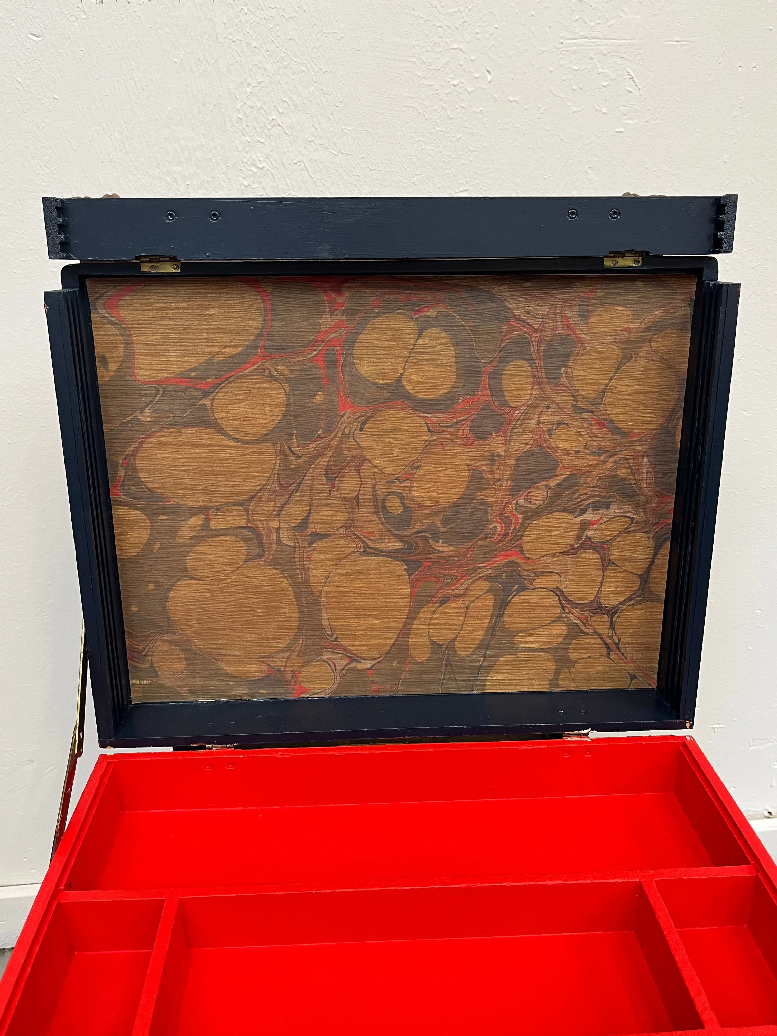 The Surrealist Customized Vintage Painters Box