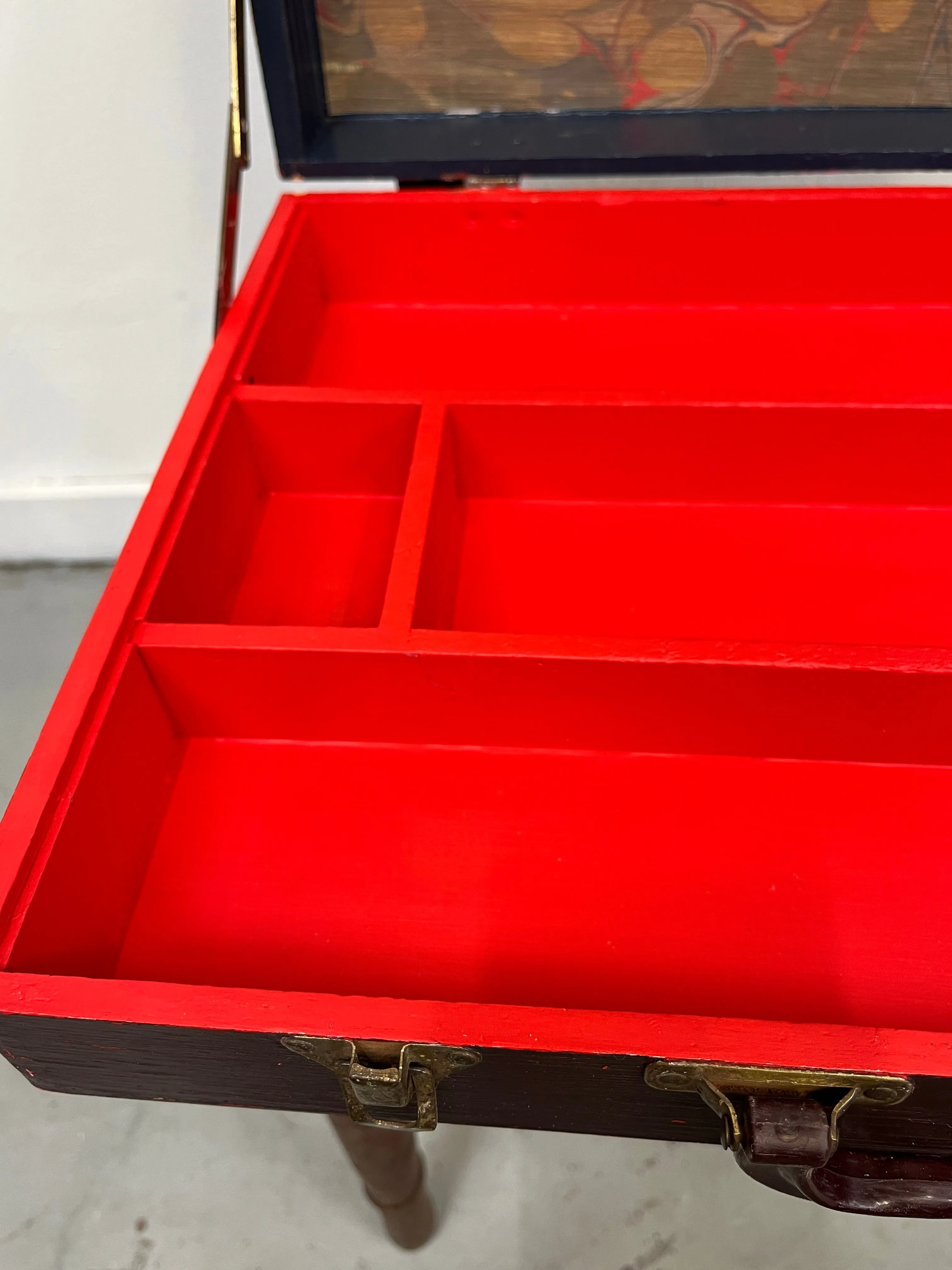 The Surrealist Customized Vintage Painters Box