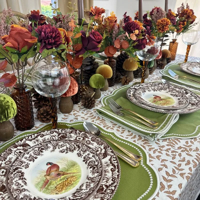 Woodland Leaves - Tablecloth IMPERFECT 120 Round
