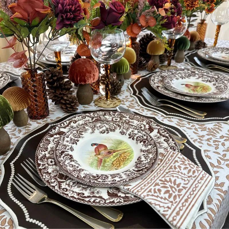 Woodland Leaves - Tablecloth IMPERFECT 120 Round